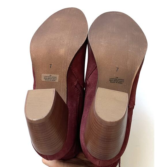 Diba Heeled Genuine Suede Buckle Boots Burgundy Red Size 7 NEW - Picture 8 of 9